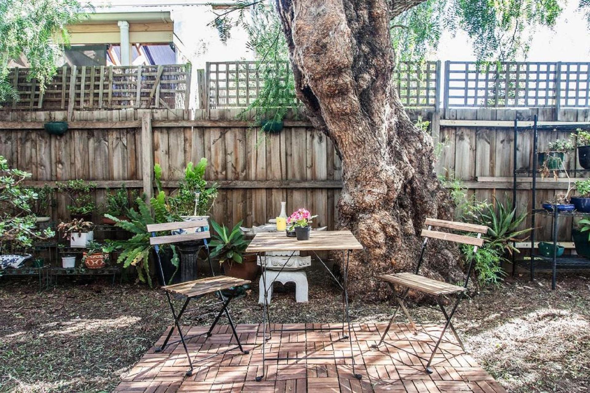 Abbotsford Private Rooms & Pods - 15 Charles Homestay Melbourne Exterior photo