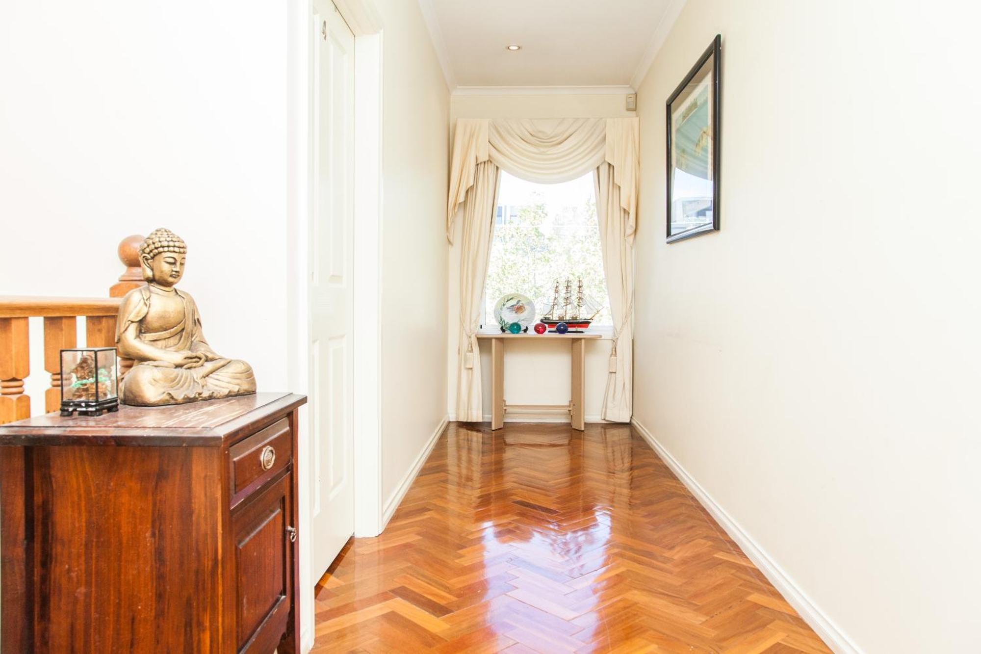 Abbotsford Private Rooms & Pods - 15 Charles Homestay Melbourne Exterior photo